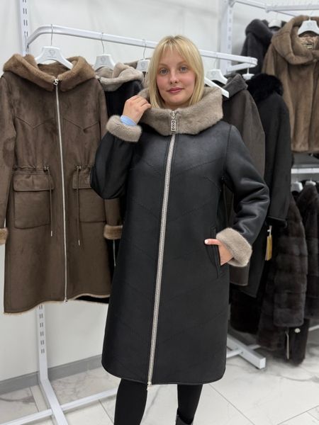 Жіноча двостороння екошубка / екодублянка з капюшоном, 100 см 2527-100 ч/беж  фото